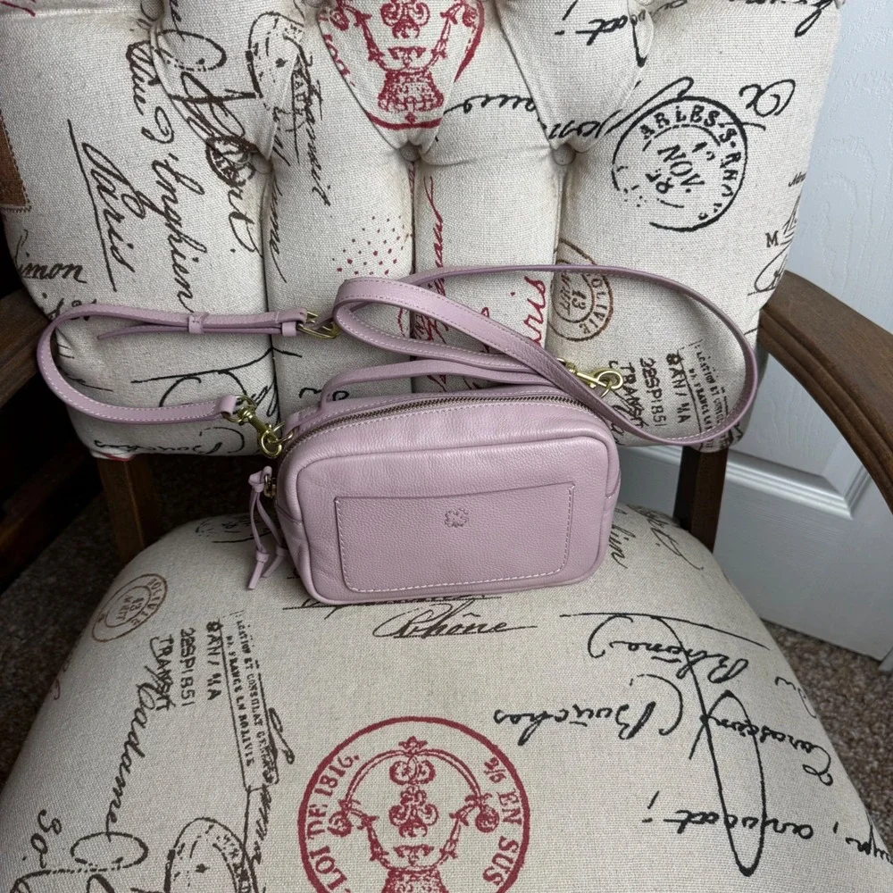 Lucky Brand Lavender Purple Pebbled Leather Crossbody Camera Bag Purse